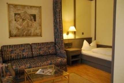 Posthaus Hotel Residenz ครอนแบร์ก อิม เทานุส ห้อง รูปภาพ