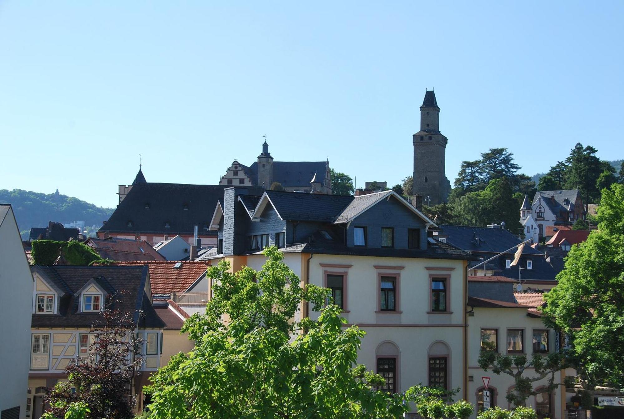 Posthaus Hotel Residenz ครอนแบร์ก อิม เทานุส ภายนอก รูปภาพ
